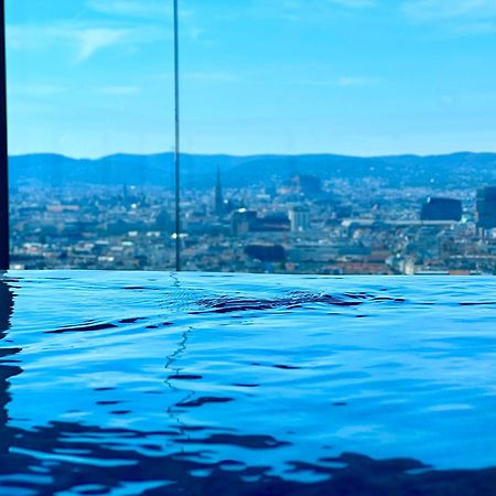 Panorama Sky Apartment I Rooftop Pool I Metro Station 비엔나 외부 사진