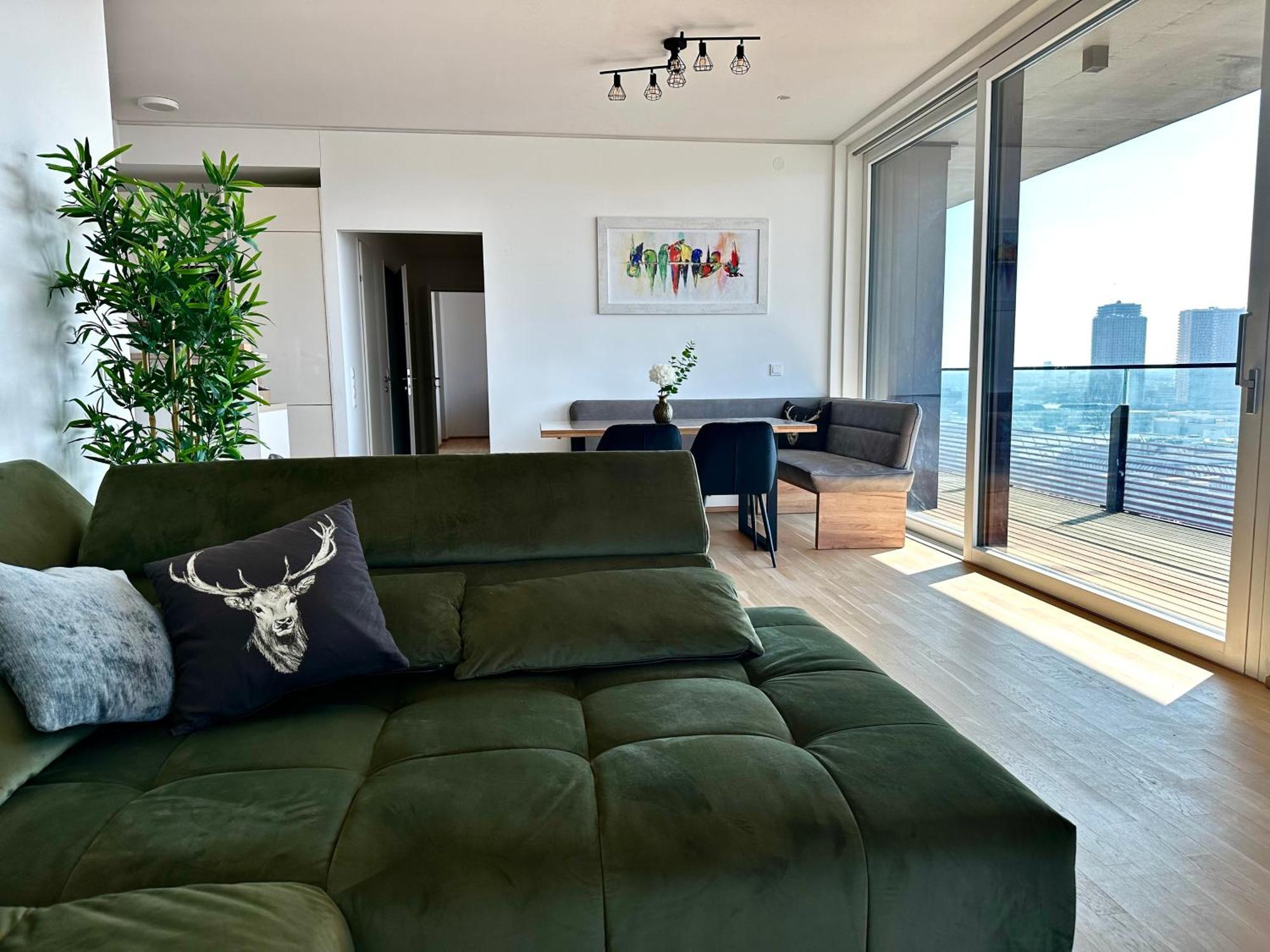Panorama Sky Apartment I Rooftop Pool I Metro Station 비엔나 외부 사진