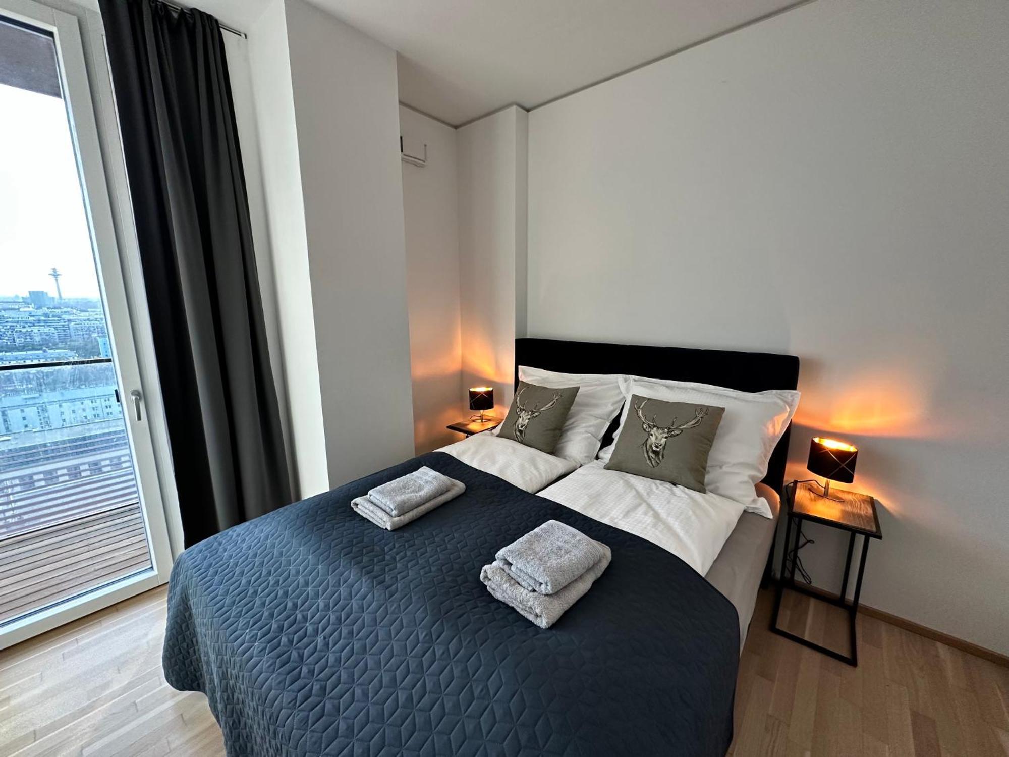 Panorama Sky Apartment I Rooftop Pool I Metro Station 비엔나 외부 사진