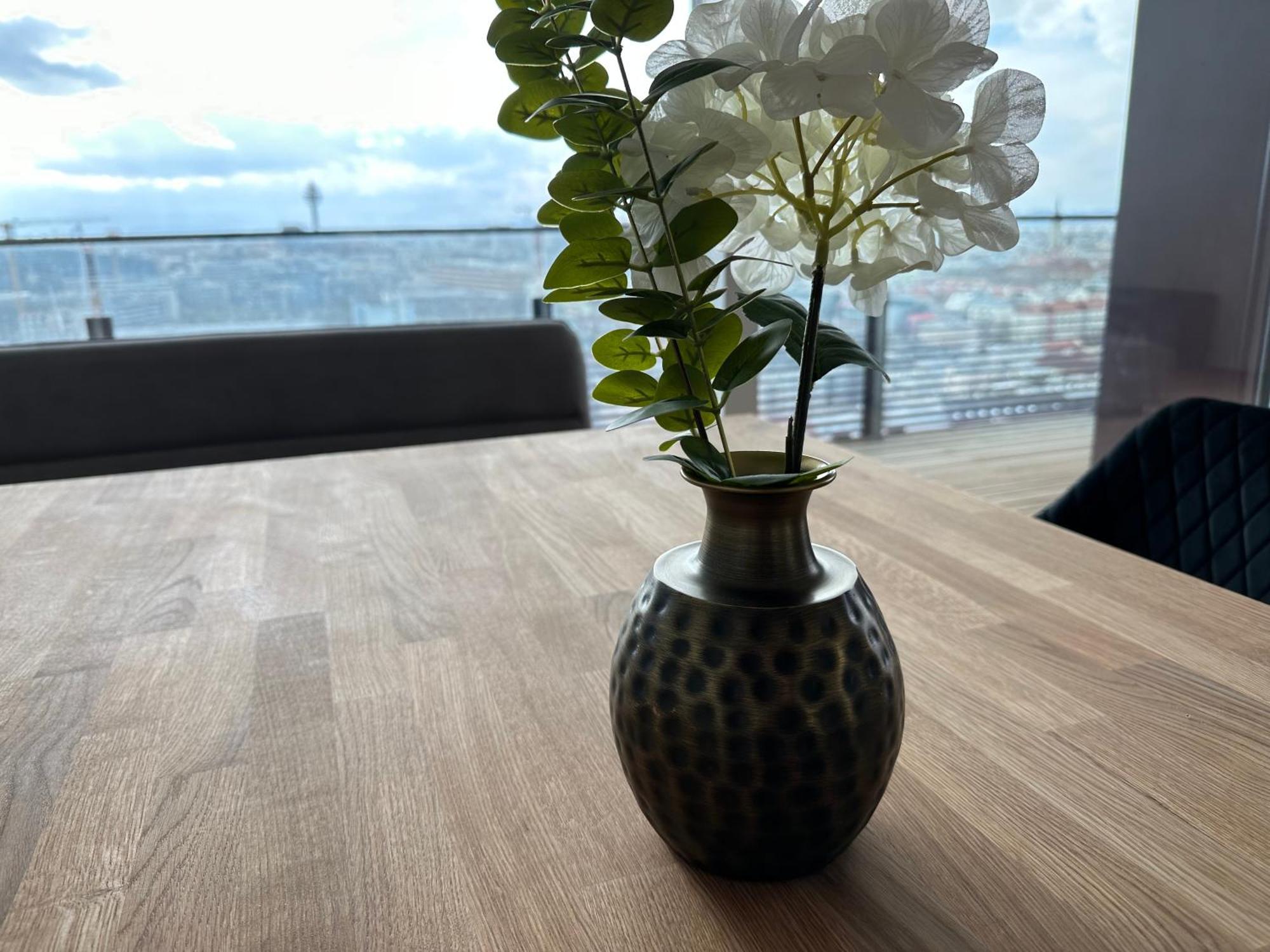 Panorama Sky Apartment I Rooftop Pool I Metro Station 비엔나 외부 사진